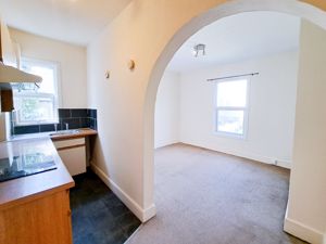 Photo 11- click for photo gallery